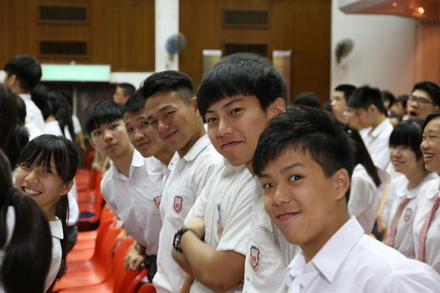 1X5A2559