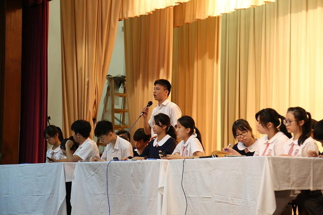 1X5A2965
